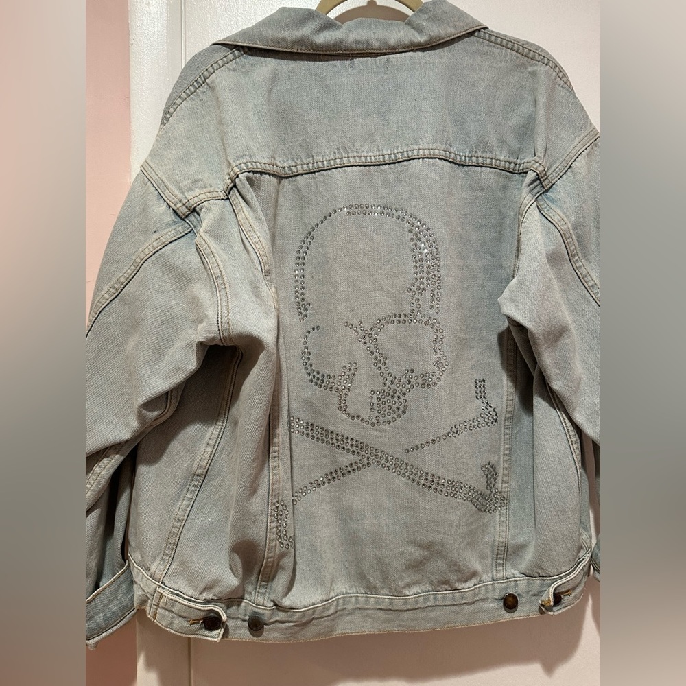 carmar denim boyfriend jacket with rhinestone skull